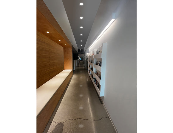 LED Linear Light - L8070 - Louver Lens - 8ft