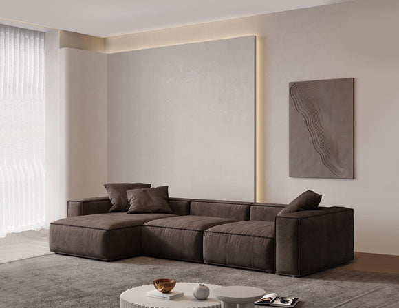 Modern recessed LED aluminum housing L550B with frosted diffuser for even light distribution in architectural lighting projects.